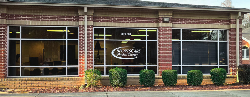 1280-500-outside-building-sportscare-physical-therapy-Suwanee-Duluth-GA-2