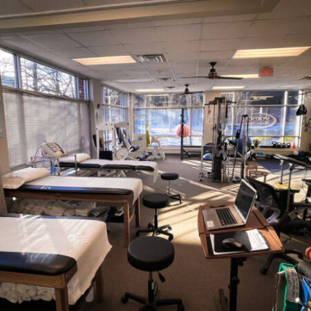 Inside-SportsCare-Physical-Therapy-Suwanee-Duluth-GA