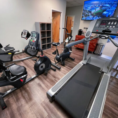 Inside-SportsCare-Physical-Therapy-Suwanee-Duluth-GA-9